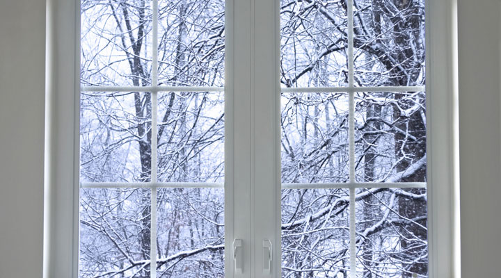 Cleaning Windows in the Winter